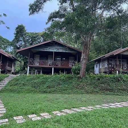 Phayam Valley Homestay パヤム島 エクステリア 写真