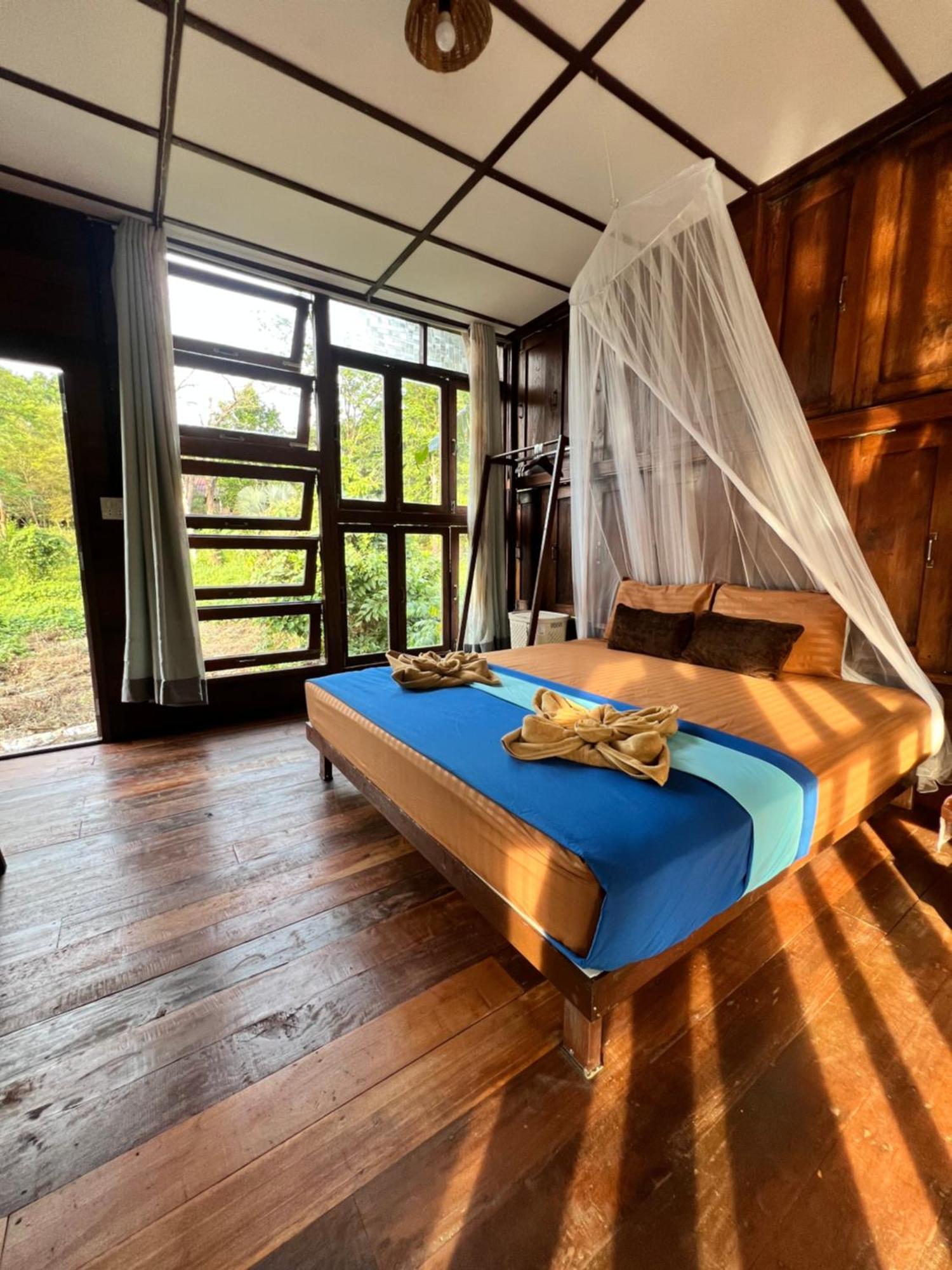 Phayam Valley Homestay パヤム島 エクステリア 写真