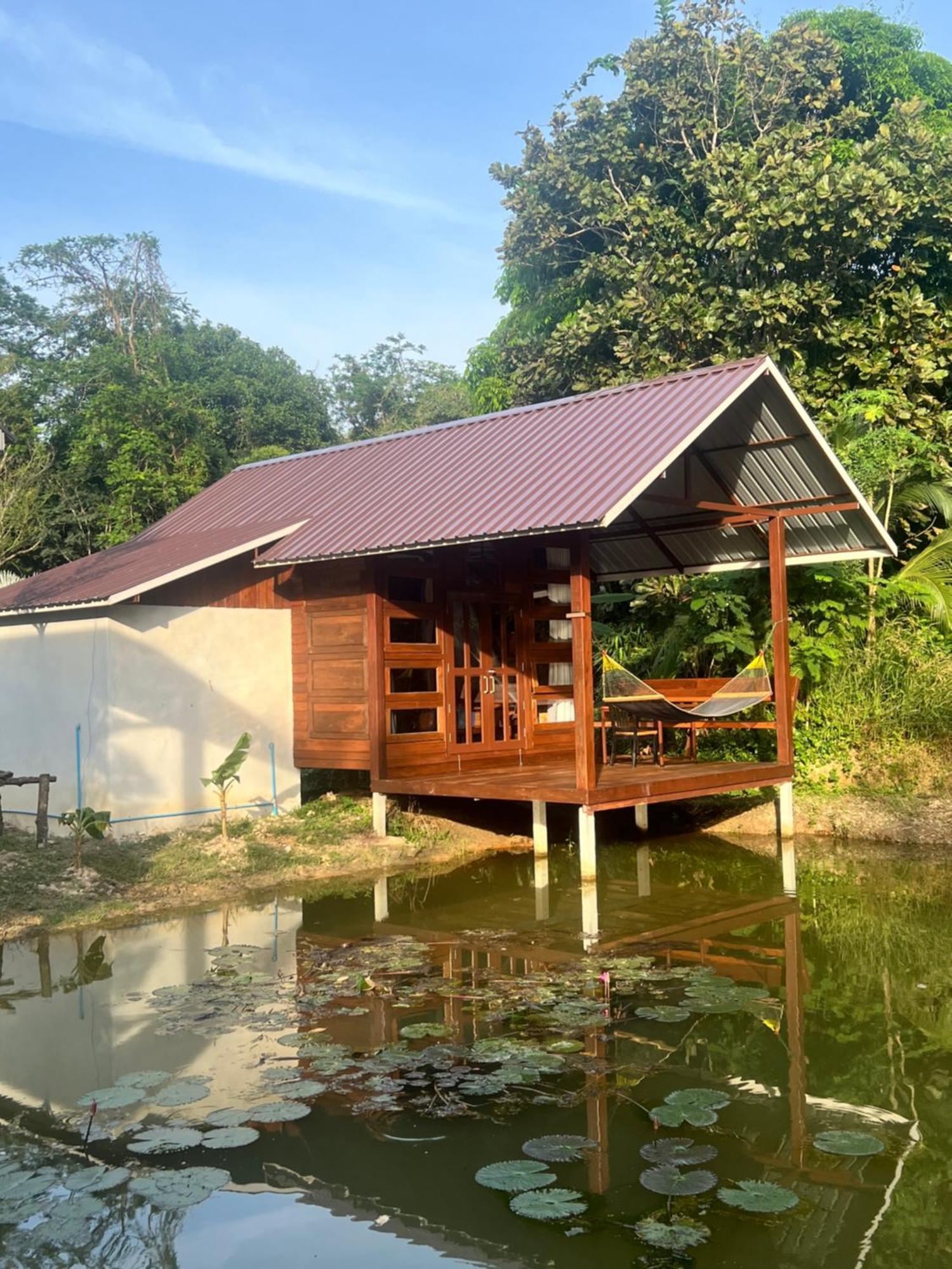 Phayam Valley Homestay パヤム島 エクステリア 写真