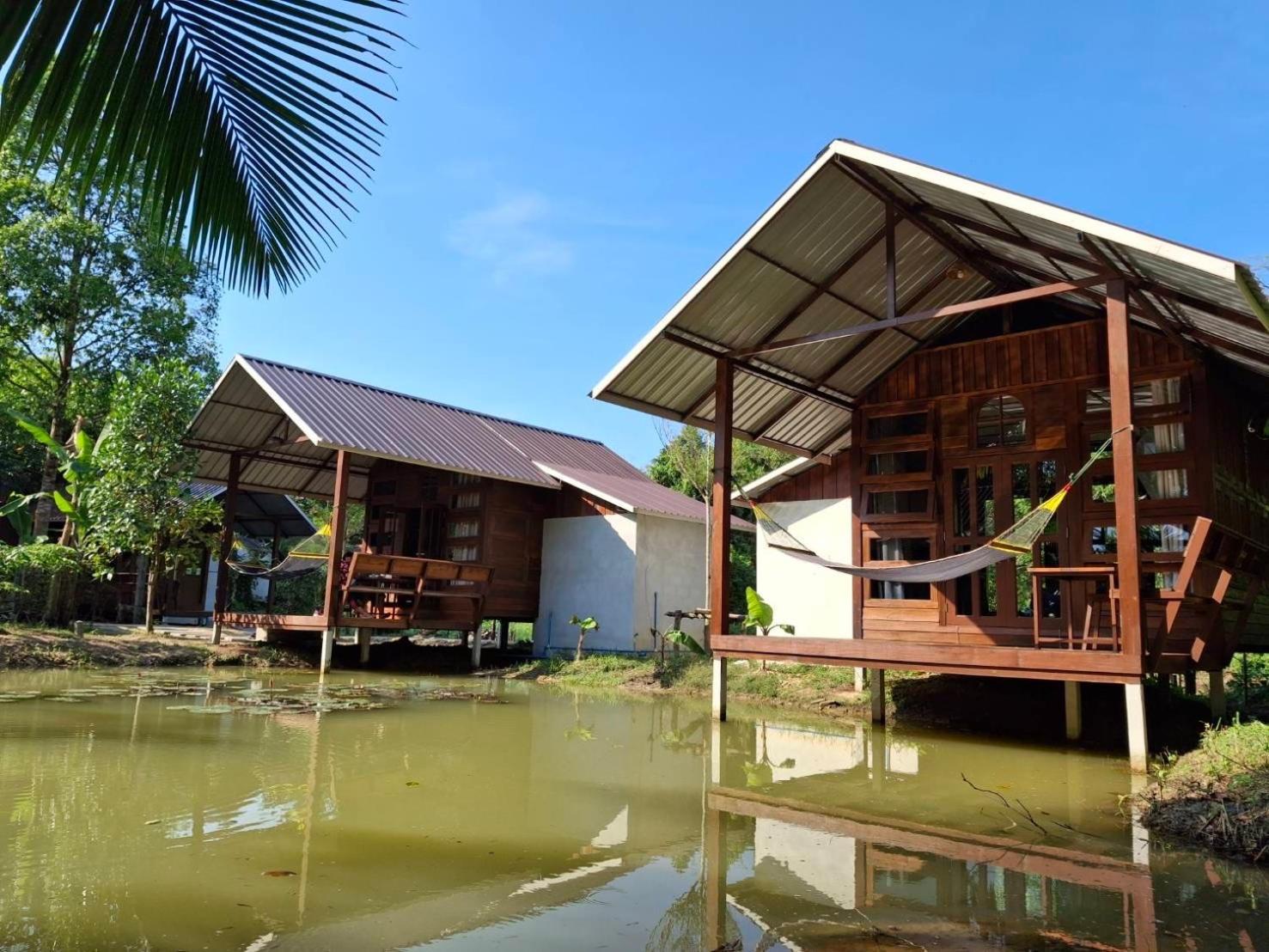 Phayam Valley Homestay パヤム島 エクステリア 写真