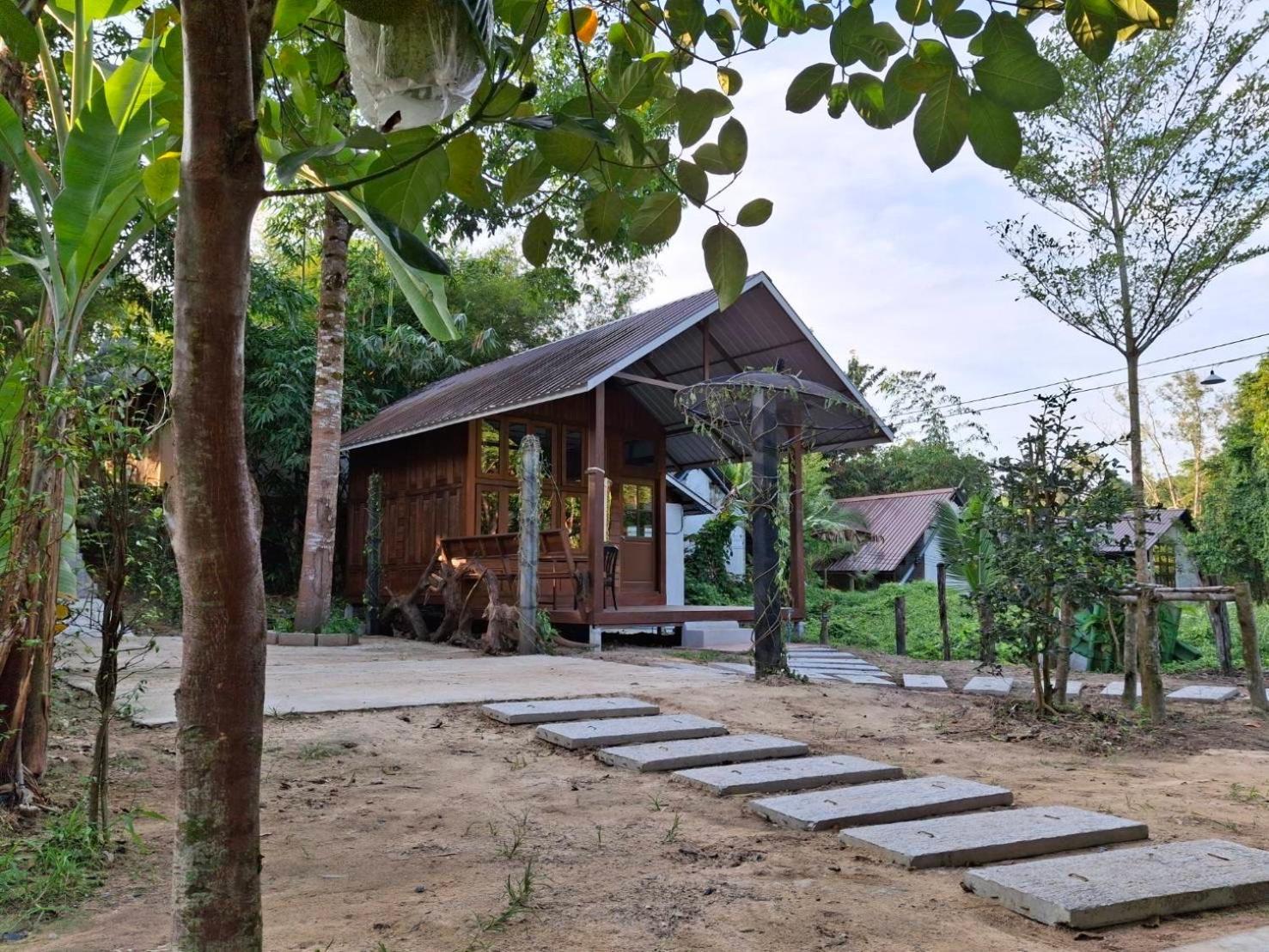 Phayam Valley Homestay パヤム島 エクステリア 写真