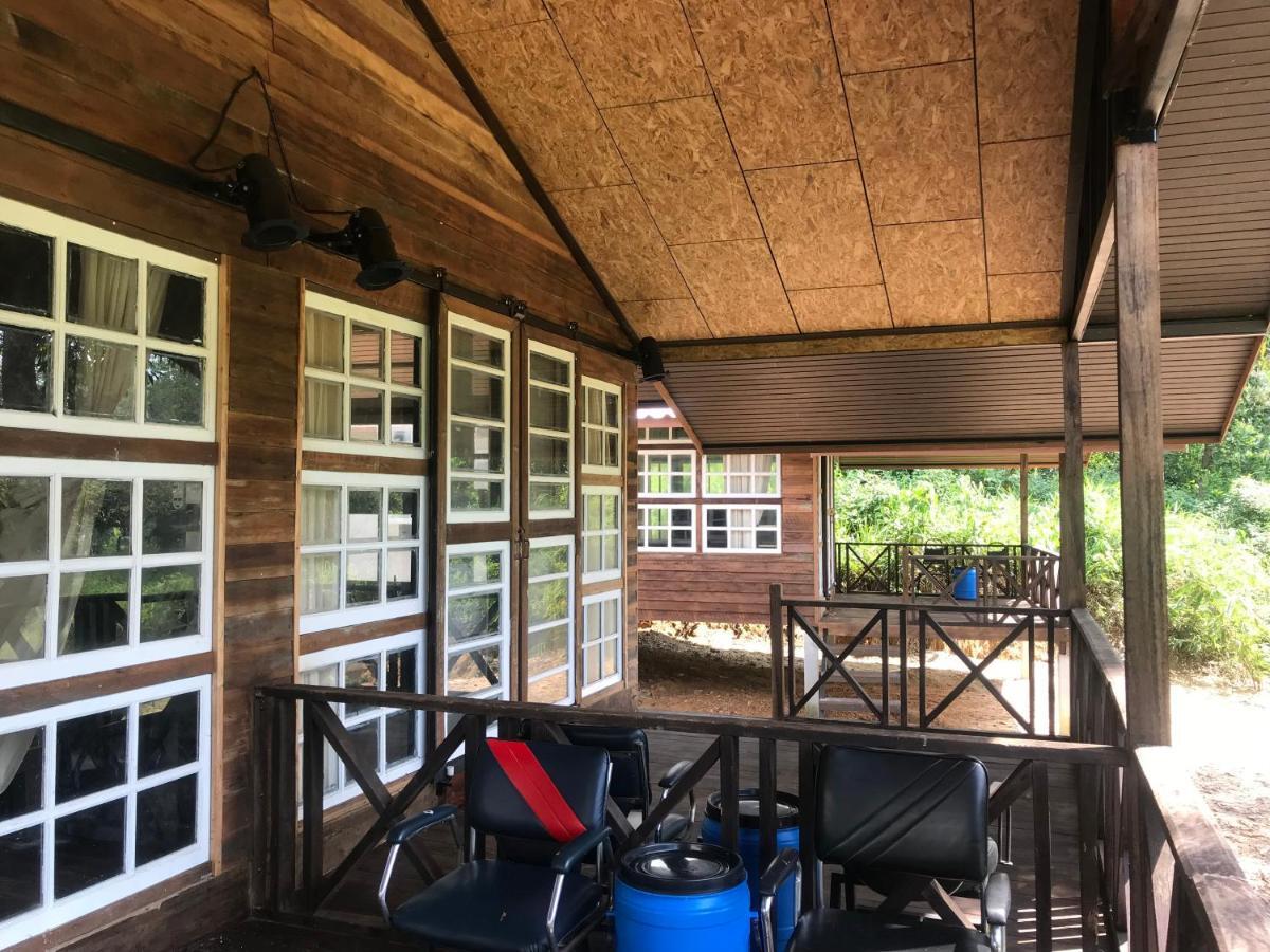 Phayam Valley Homestay パヤム島 エクステリア 写真